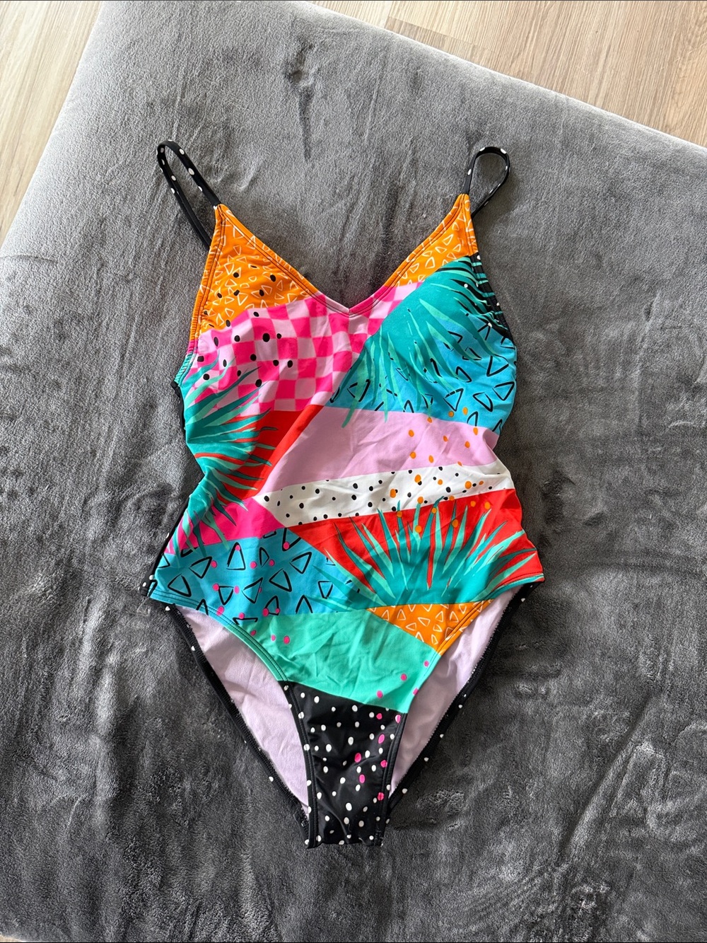 One-Piece Swimsuit - Multicolor Tropical Print